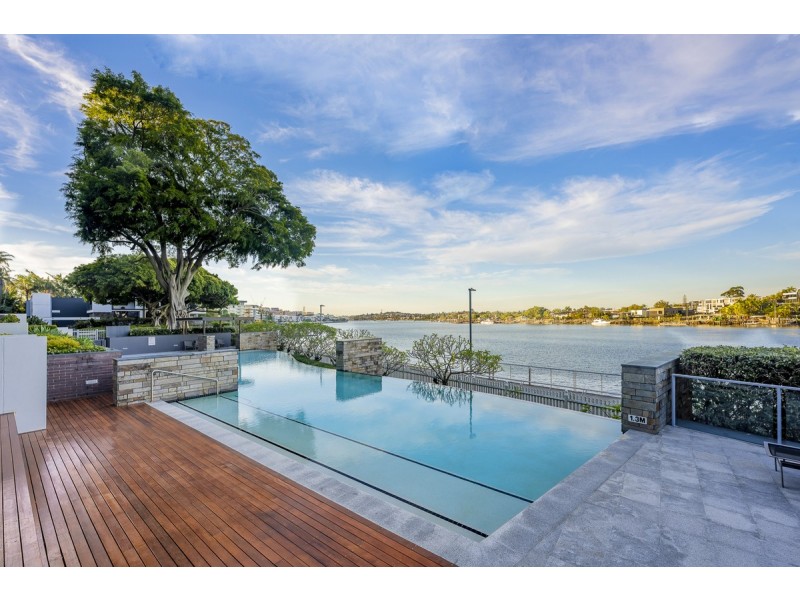 1141/22 Refinery Parade, New Farm QLD 4005