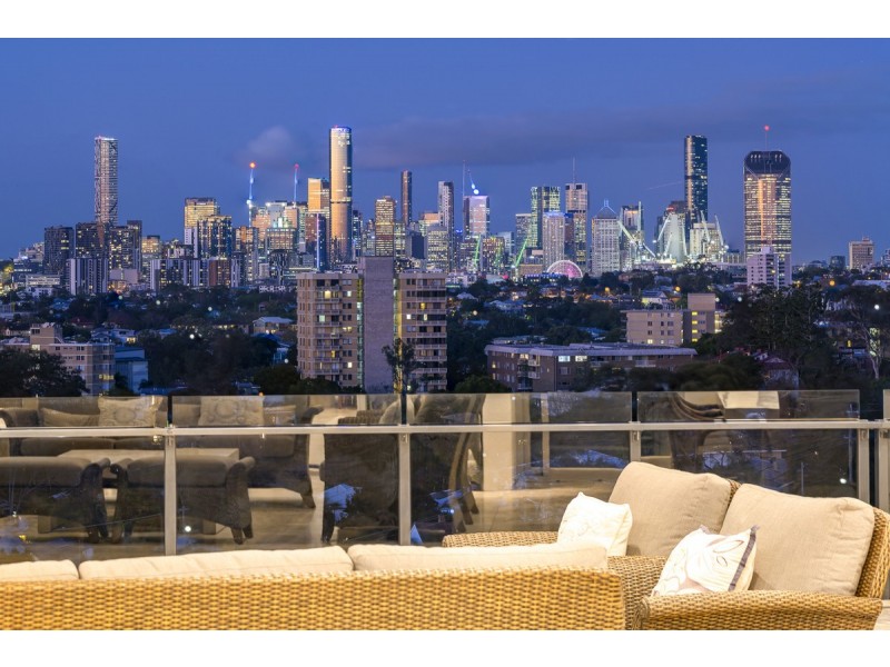 8/288 Swann Road, St Lucia QLD 4067