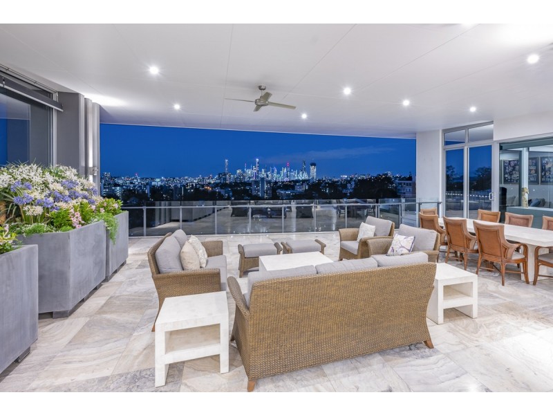 8/288 Swann Road, St Lucia QLD 4067