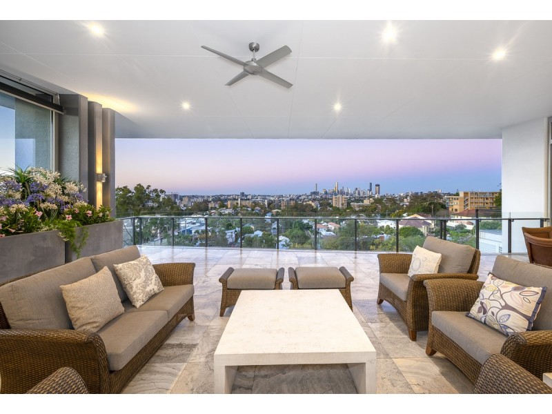 8/288 Swann Road, St Lucia QLD 4067