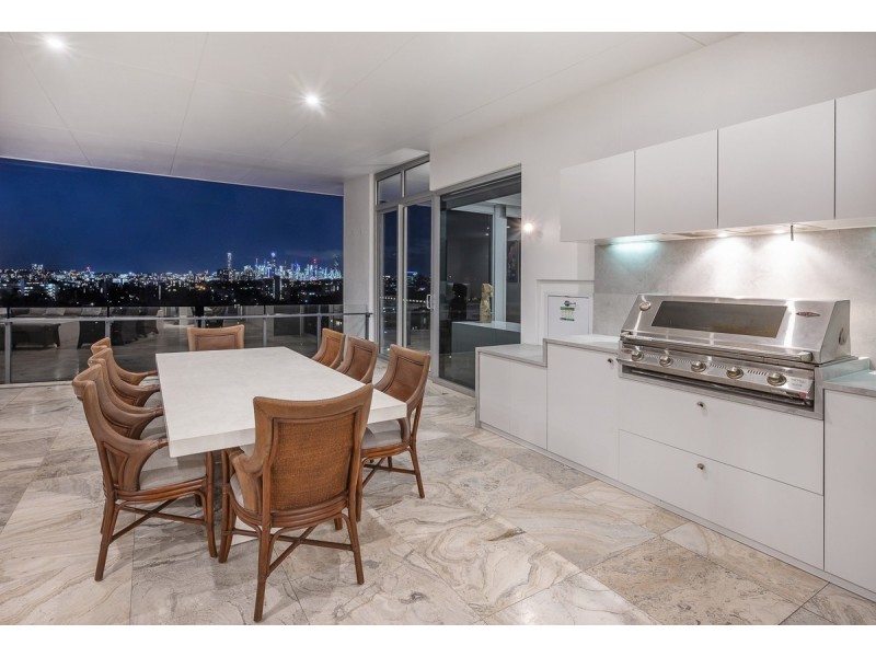 8/288 Swann Road, St Lucia QLD 4067