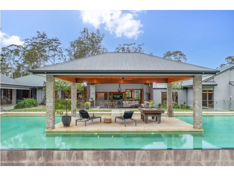 63 Greentrees Avenue, Brookfield QLD 4069