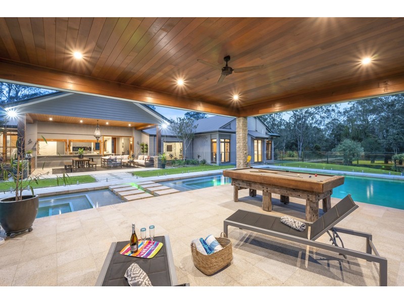 63 Greentrees Avenue, Brookfield QLD 4069