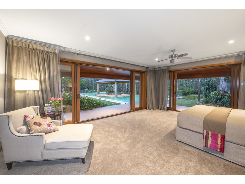 63 Greentrees Avenue, Brookfield QLD 4069