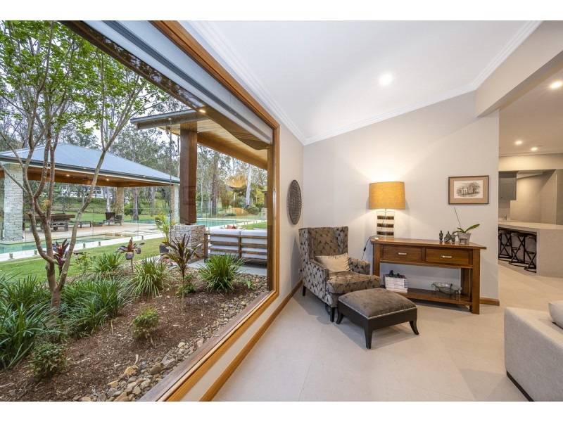 63 Greentrees Avenue, Brookfield QLD 4069