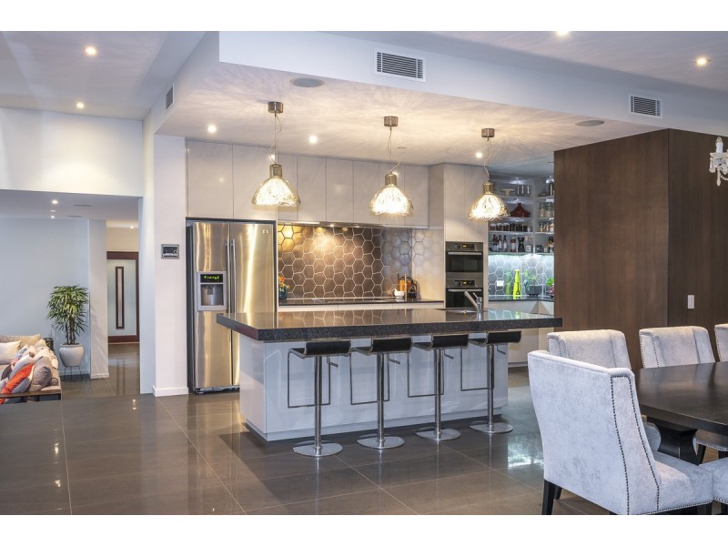 31 Ormonde Road, Yeronga QLD 4104