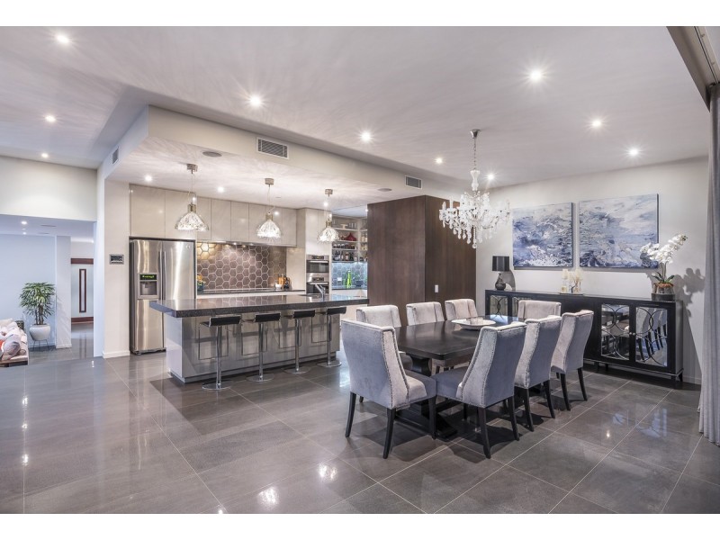 31 Ormonde Road, Yeronga QLD 4104