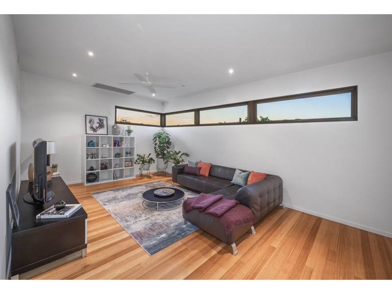 31 Ormonde Road, Yeronga QLD 4104