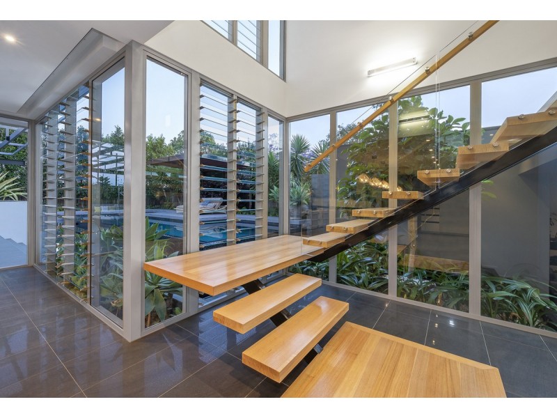 31 Ormonde Road, Yeronga QLD 4104