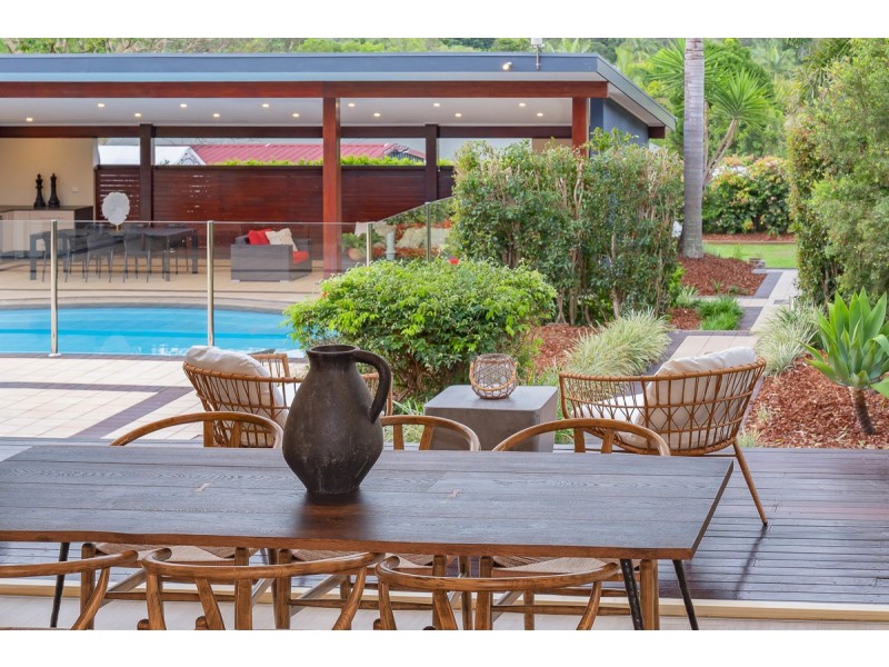 13 Tangy Street, Brookfield QLD 4069