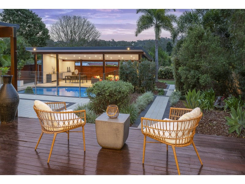 13 Tangy Street, Brookfield QLD 4069