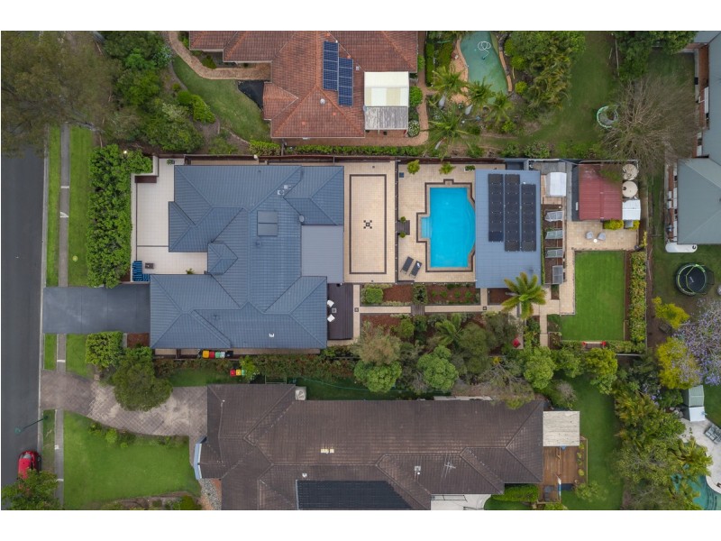 13 Tangy Street, Brookfield QLD 4069