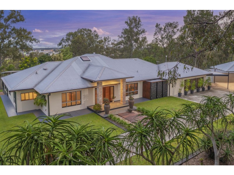 98 Mercury Street, Moggill QLD 4070