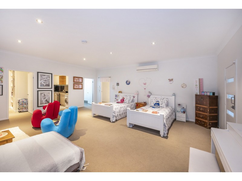 98 Mercury Street, Moggill QLD 4070