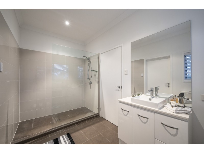 98 Mercury Street, Moggill QLD 4070