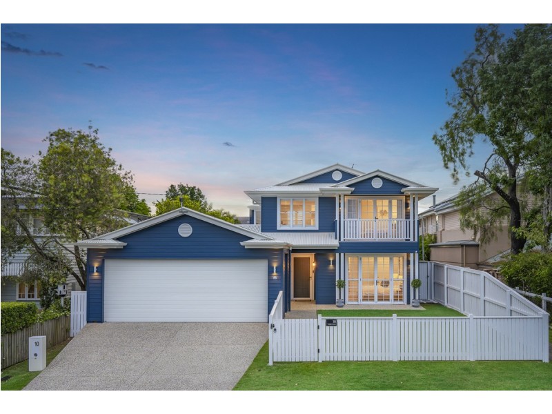 10 Castle Street, Fairfield QLD 4103