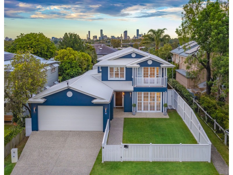 10 Castle Street, Fairfield QLD 4103