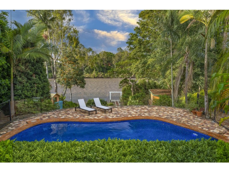 77 Mount Ommaney Drive, Jindalee QLD 4074