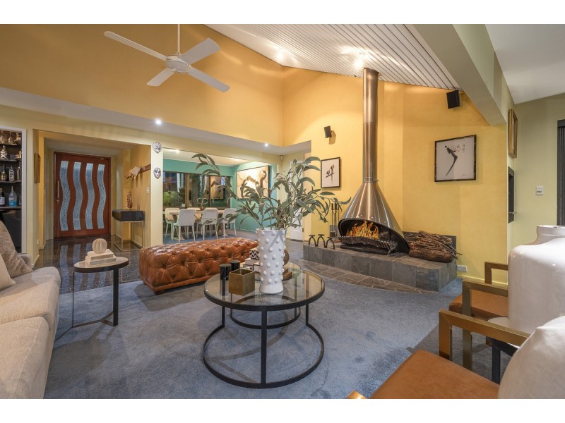 77 Mount Ommaney Drive, Jindalee QLD 4074