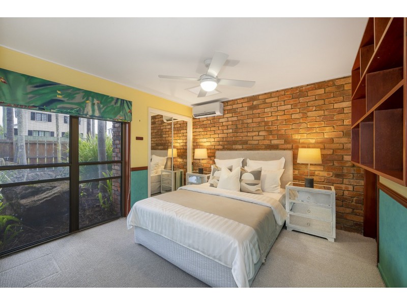 77 Mount Ommaney Drive, Jindalee QLD 4074