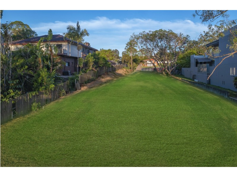 27 Feez Street, Yeronga QLD 4104