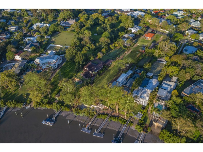 27 Feez Street, Yeronga QLD 4104