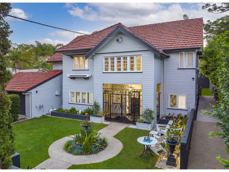 45 Ironside Street, St Lucia QLD 4067