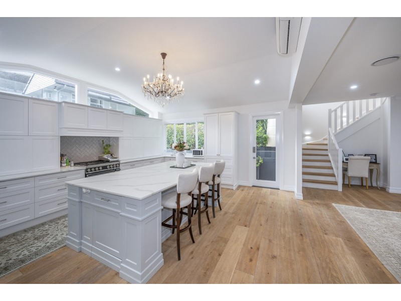 45 Ironside Street, St Lucia QLD 4067