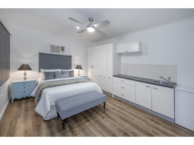 45 Ironside Street, St Lucia QLD 4067