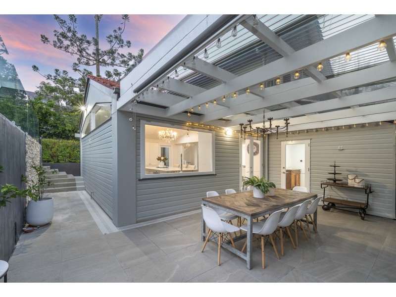 45 Ironside Street, St Lucia QLD 4067
