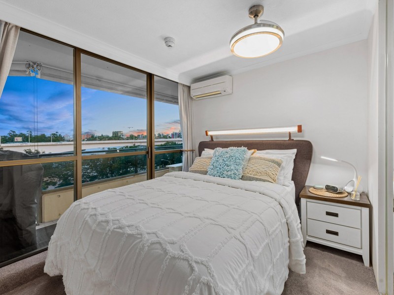 38/10 Lower River Terrace, South Brisbane QLD 4101