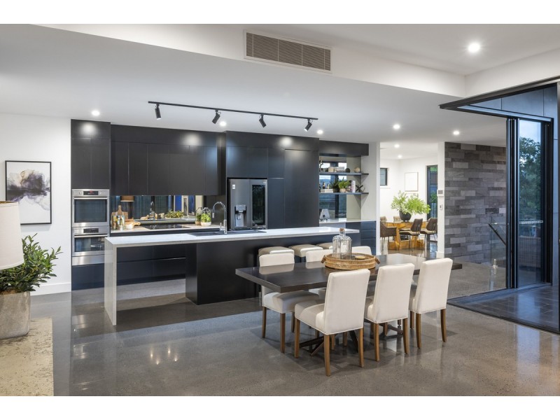 568 Fig Tree Pocket Road, Fig Tree Pocket QLD 4069