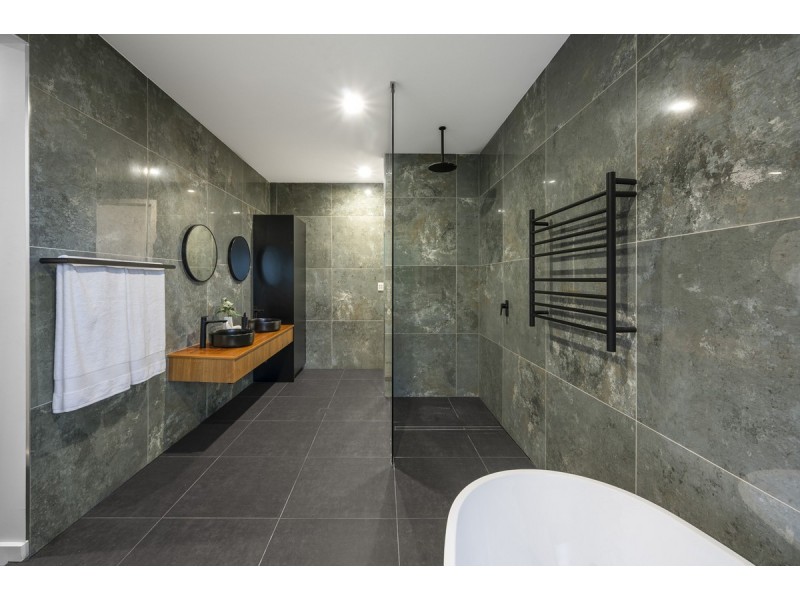 568 Fig Tree Pocket Road, Fig Tree Pocket QLD 4069