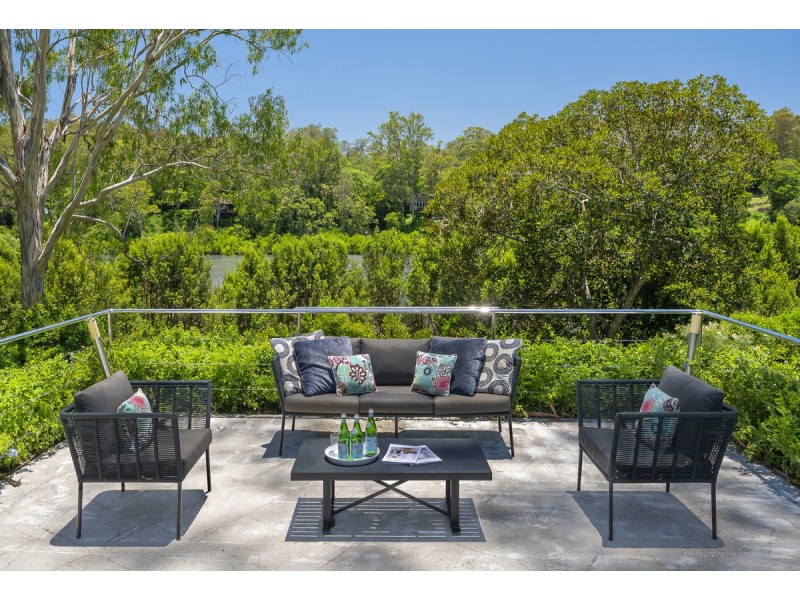 59 Kooringal Drive, Jindalee QLD 4074