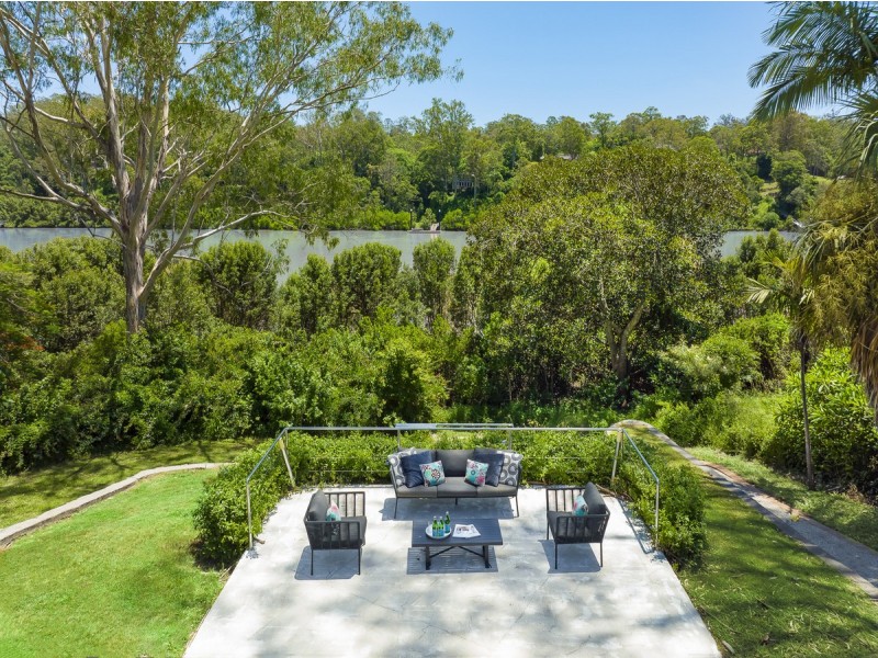 59 Kooringal Drive, Jindalee QLD 4074