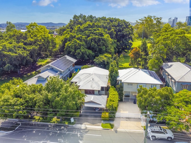 35 Royal Terrace, Hamilton QLD 4007