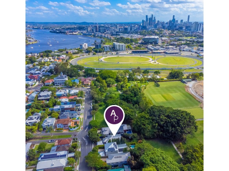 35 Royal Terrace, Hamilton QLD 4007
