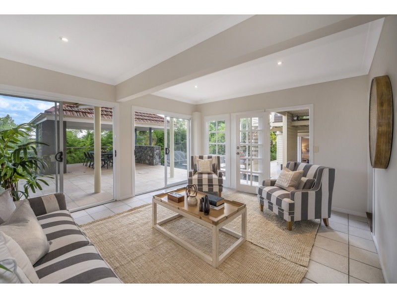 287 Kenmore Road, Fig Tree Pocket QLD 4069