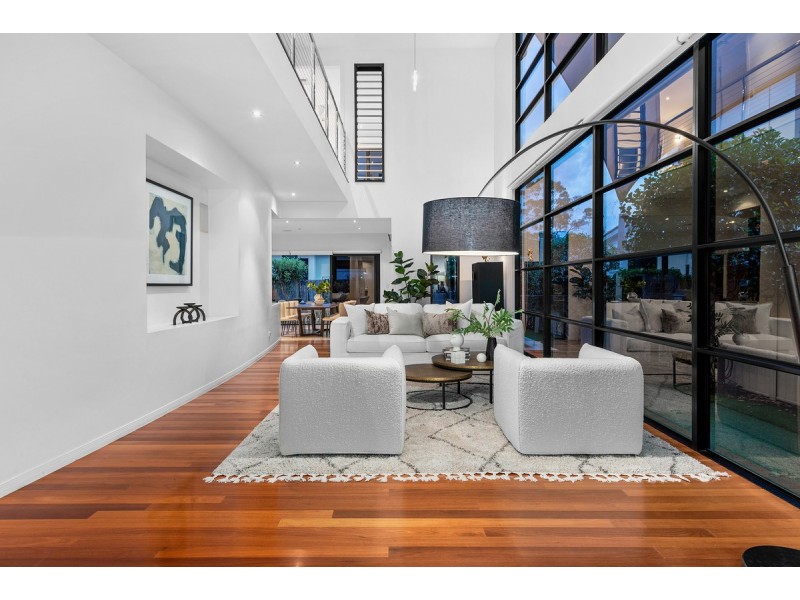 81 Rosebery Terrace, Chelmer QLD 4068