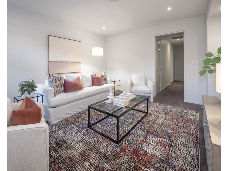 62 Ironside Street, St Lucia QLD 4067