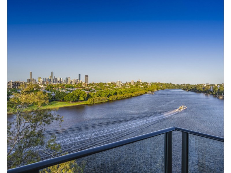 33/58 Sandford Street, St Lucia QLD 4067