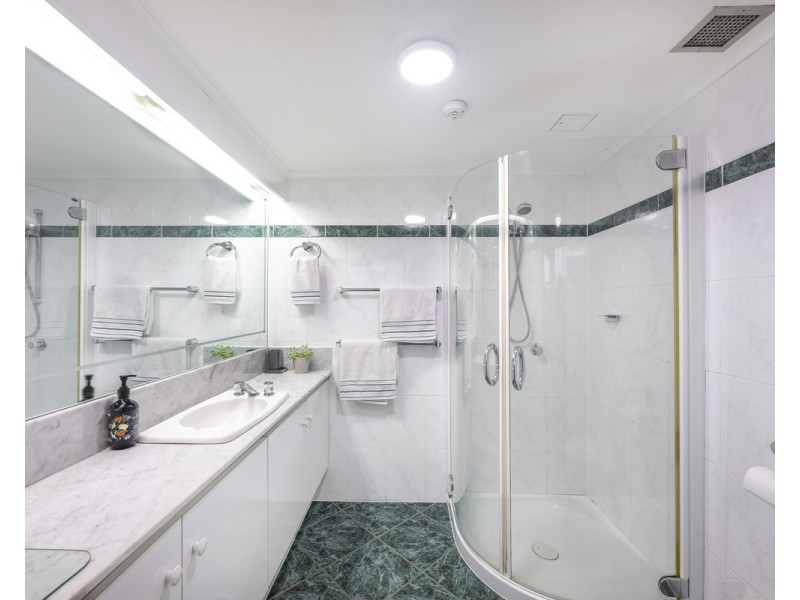 33/58 Sandford Street, St Lucia QLD 4067