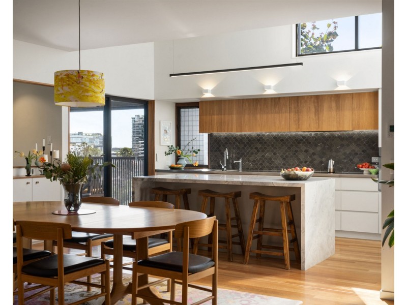 7 Davidson Tce, Teneriffe QLD 4005