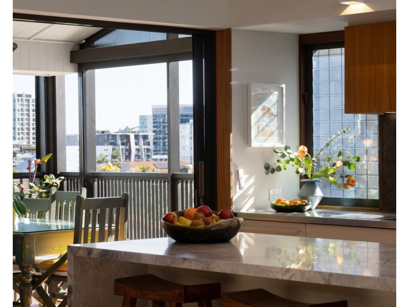 7 Davidson Tce, Teneriffe QLD 4005