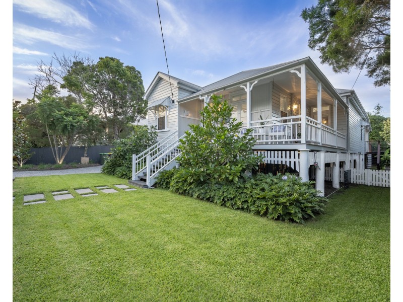 32 Plumer Street, Sherwood QLD 4075