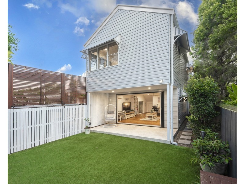 32 Plumer Street, Sherwood QLD 4075