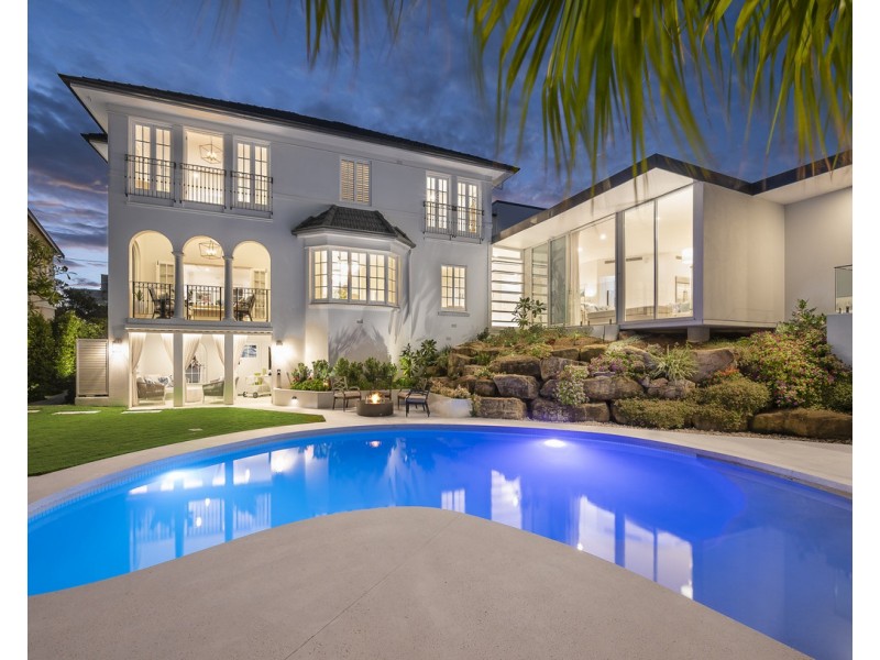 84 Markwell Street, Hamilton QLD 4007