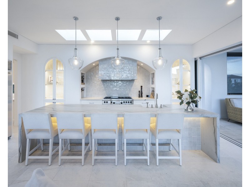 84 Markwell Street, Hamilton QLD 4007