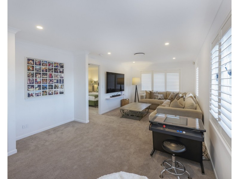 84 Markwell Street, Hamilton QLD 4007