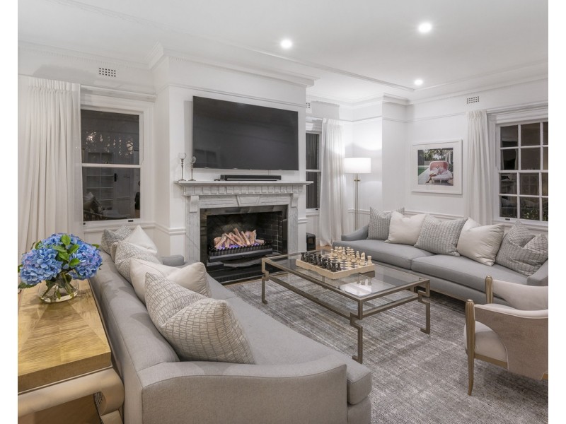 84 Markwell Street, Hamilton QLD 4007